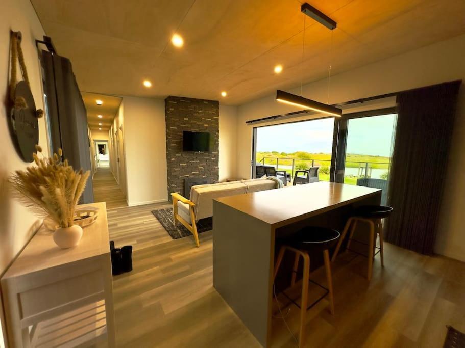 Luxury Absolute Ocean View Lodge Waverley Town District エクステリア 写真